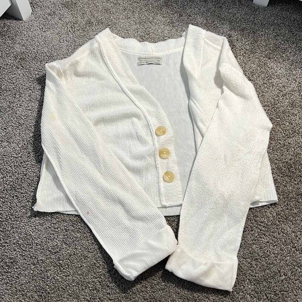 white cropped sweater